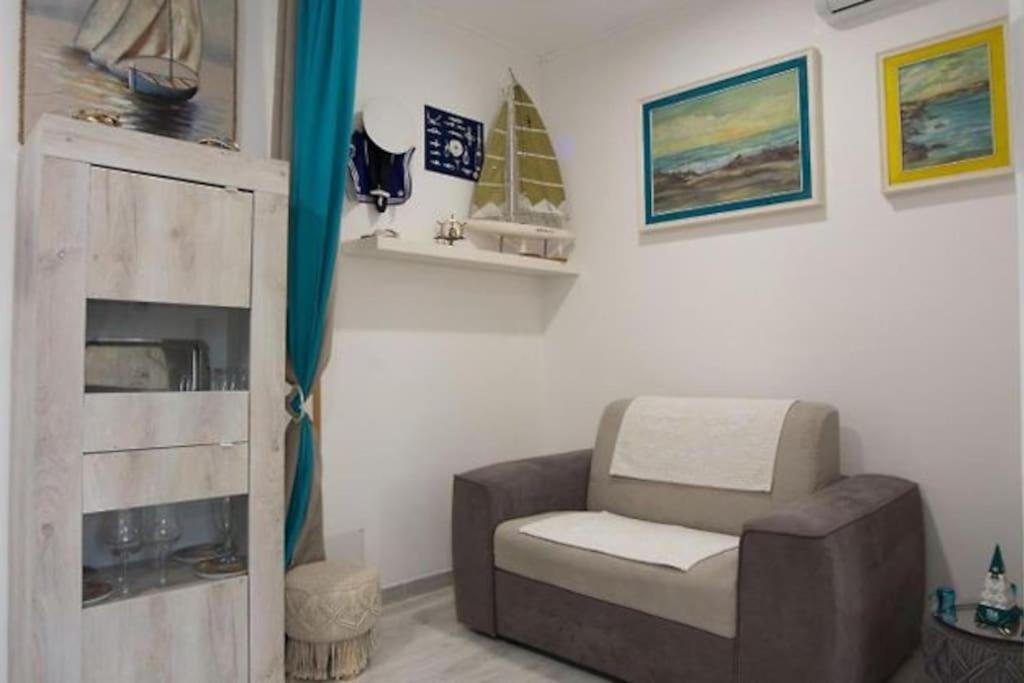 Ambos Mundos Apartment Quartu Sant'Elena Bagian luar foto