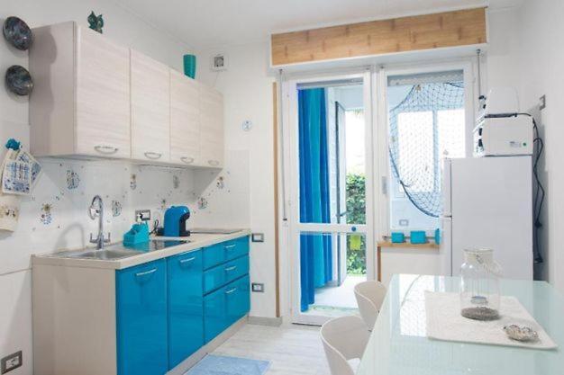 Ambos Mundos Apartment Quartu Sant'Elena Bagian luar foto