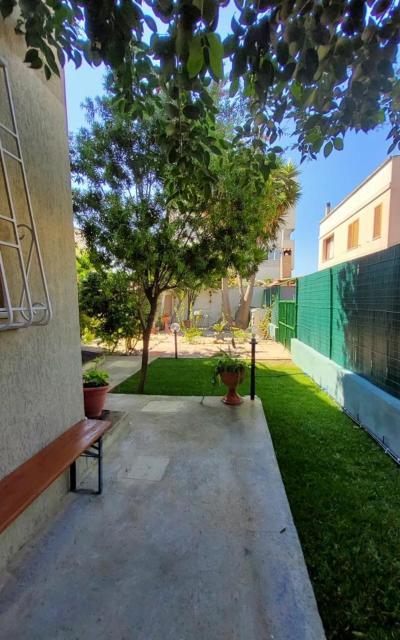Ambos Mundos Apartment Quartu Sant'Elena Bagian luar foto