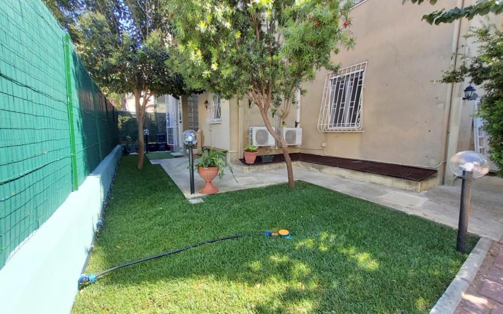 Ambos Mundos Apartment Quartu Sant'Elena Bagian luar foto